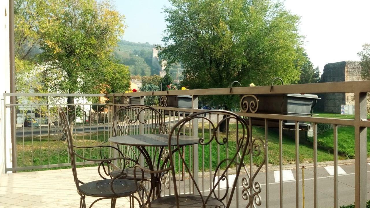 La Finestra Sul Castello 호텔 소아베 외부 사진